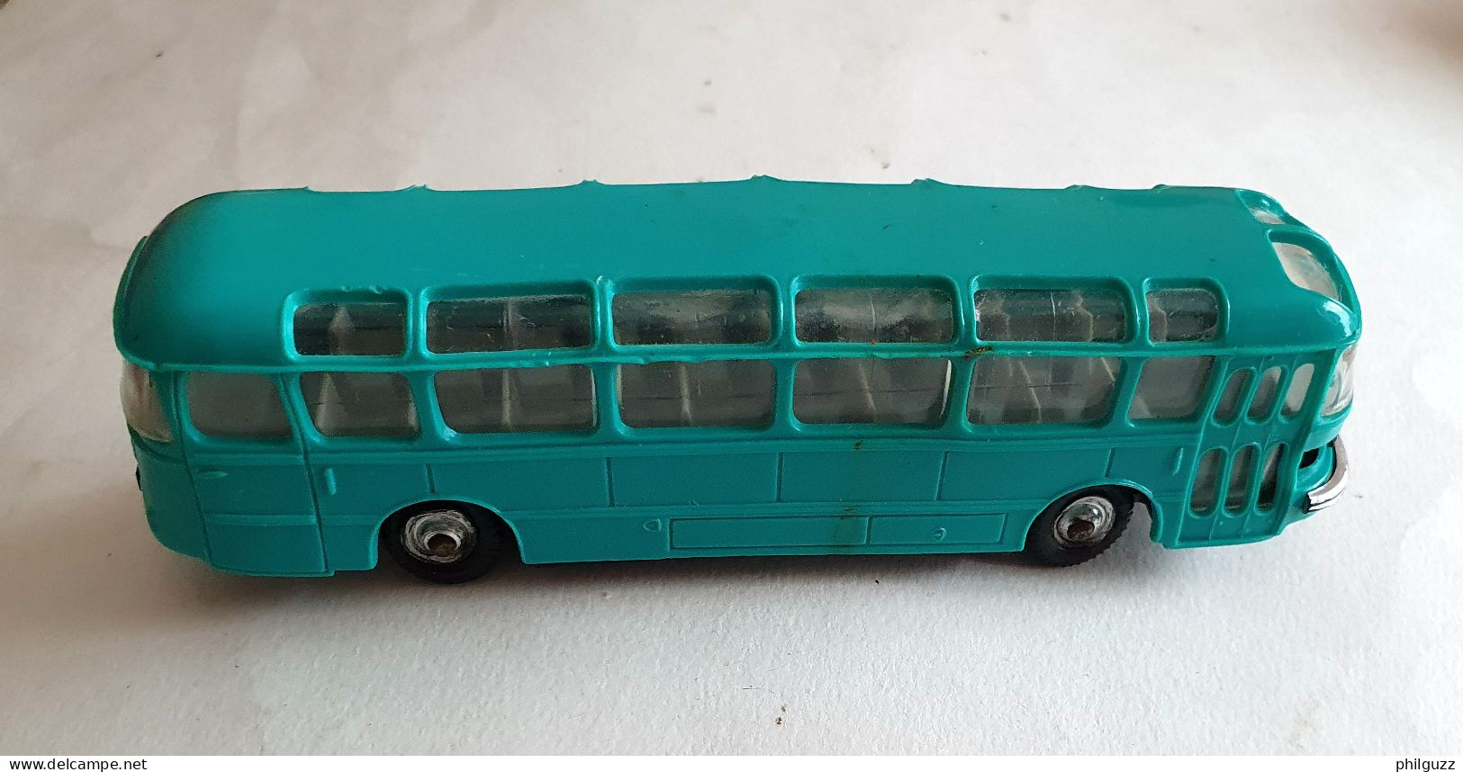 VOITURE - AUTOCAR CAR AUTOBUS SAVIEM Vert SC1 MICRO NOREV 528 1/86 - Scale 1:87