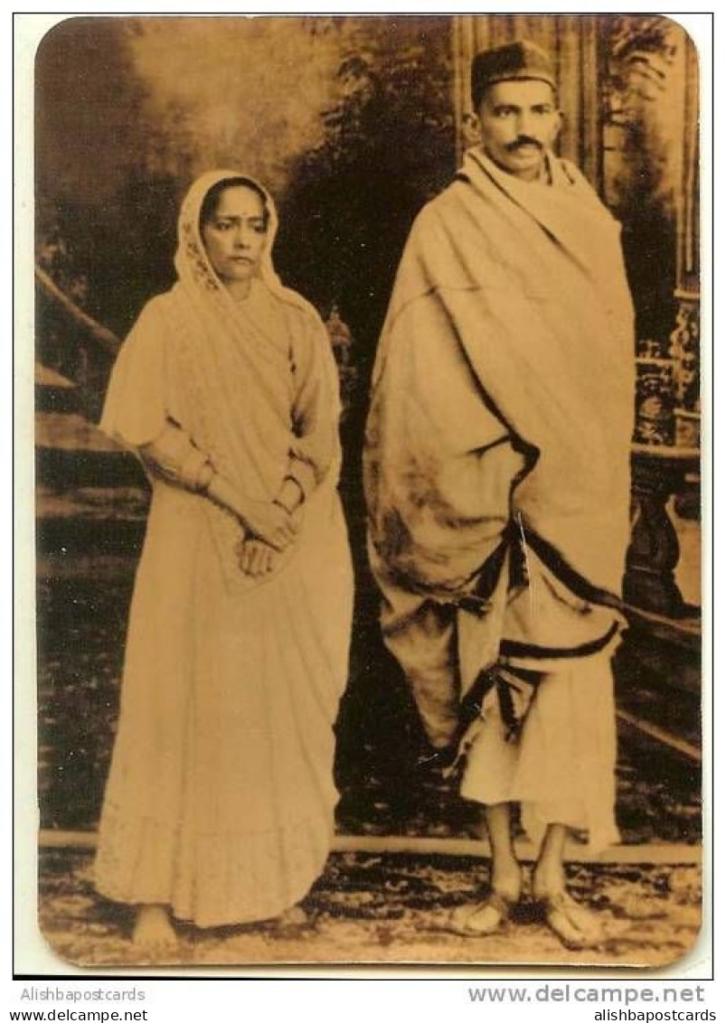 Mahatma Gandhi With Wife Kasturba Gandhi, Picture Postcard, India As Scan - Mahatma Gandhi