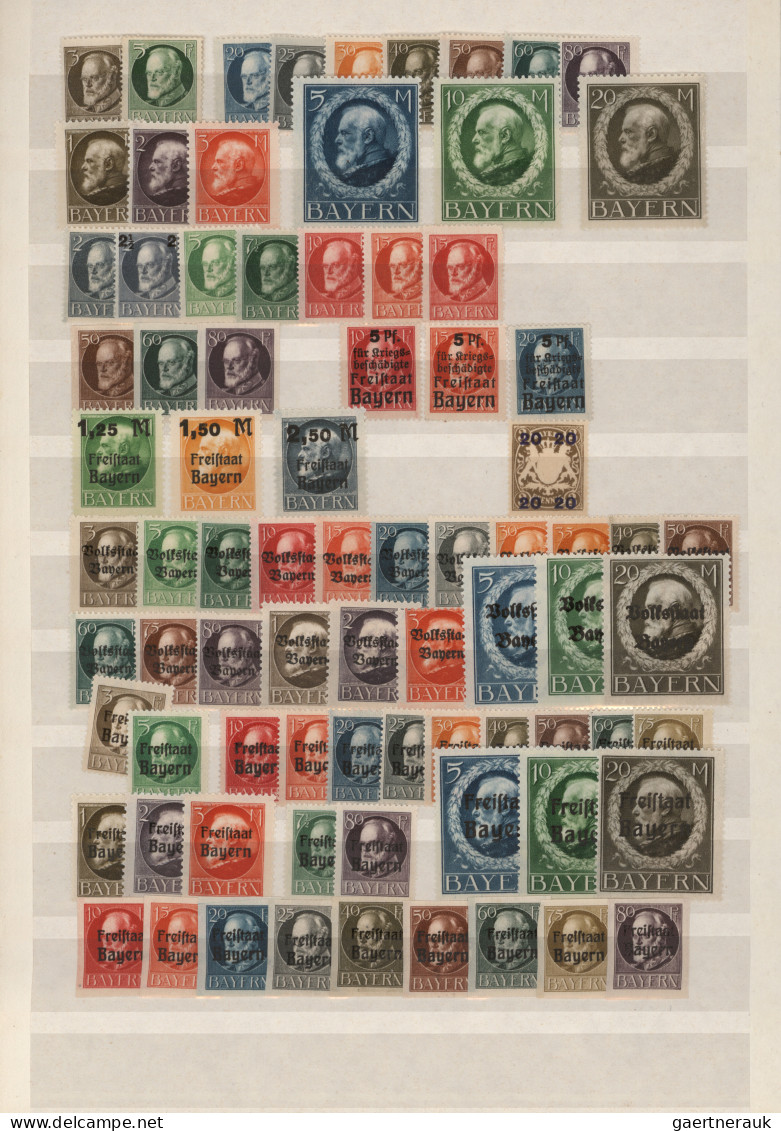 Nachlässe: FÜNF ALBEN Aus Nachlass - Dabei Deutsches Reich Mit Viel Postfrischem - Lots & Kiloware (mixtures) - Min. 1000 Stamps