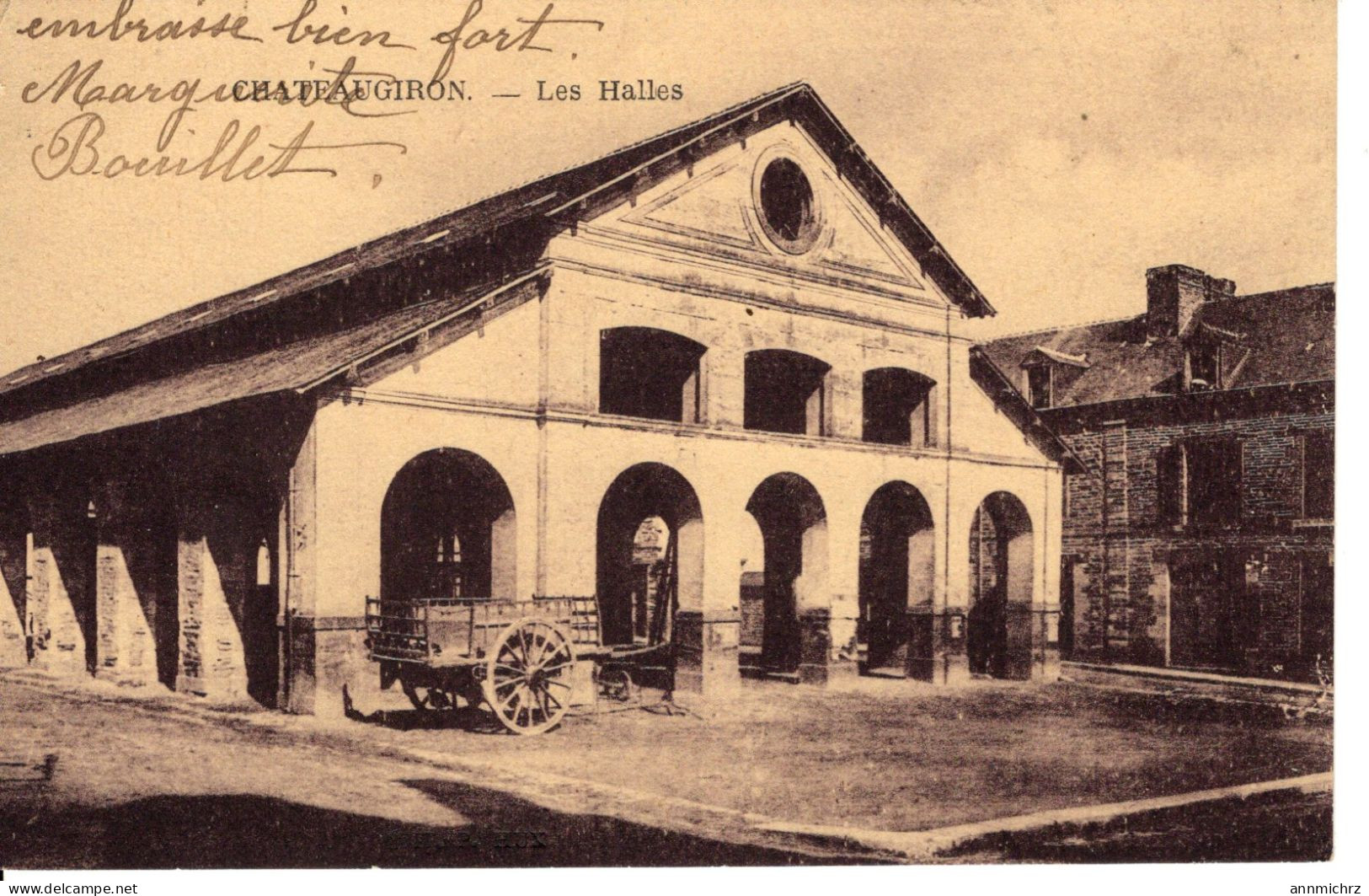 CHATEAUGIRON LES HALLES - Châteaugiron