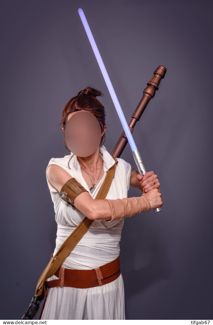 Costume Complet De Rey Avec BB8 - Theatre, Fancy Dresses & Costumes