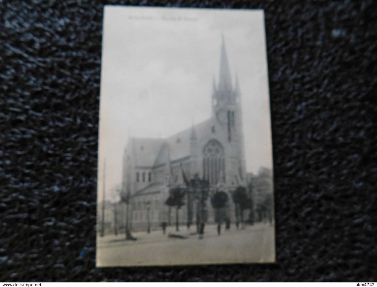 Molenbeek, Eglise St Remy, Animée, Non Circulée (S19) - Molenbeek-St-Jean - St-Jans-Molenbeek