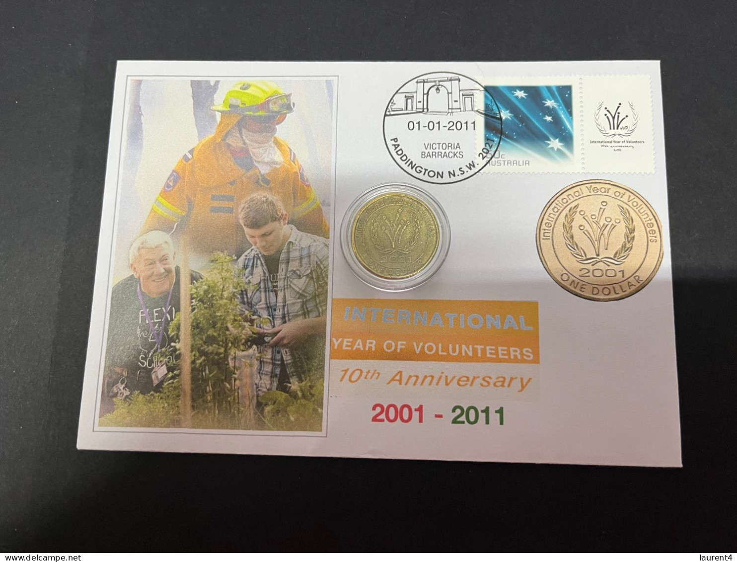 4-10-2023 (3 U 17) Australia - Cover With Stamp + $ 1.00 COIN Celebrating 10th Anni. Of International Volunteer Year - Dollar