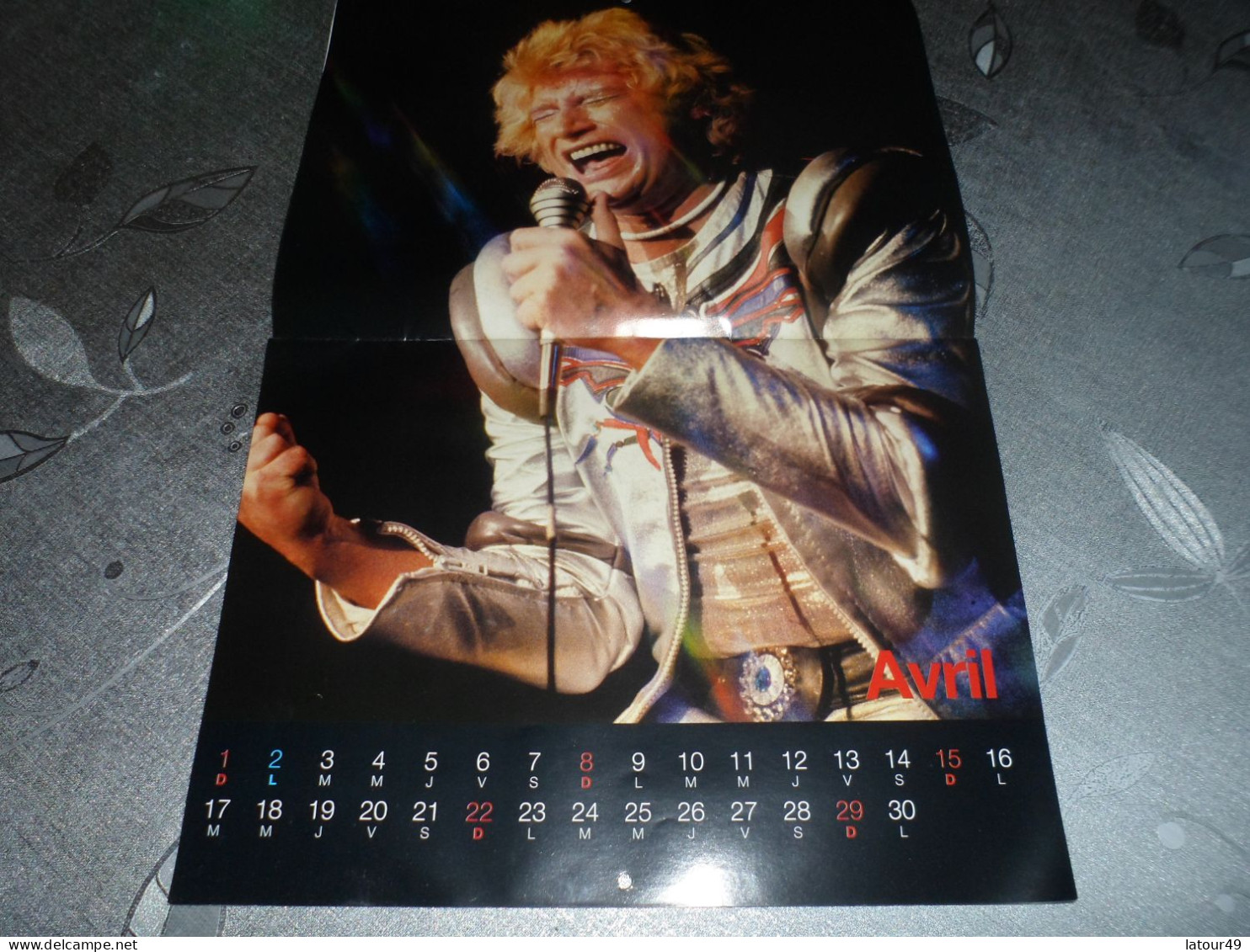 Calendrier  Johnny Hallyday Avec Poster 2018   22 X  30 Cm - Affiches & Posters