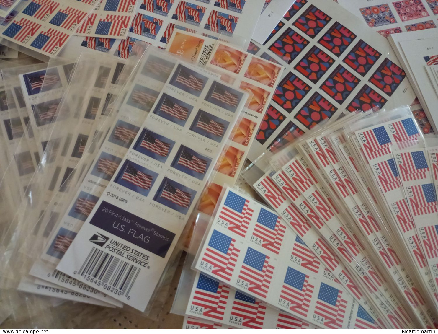 UNITED STATES 100 FOREVER STAMPS, FV $63.00 - Nuevos