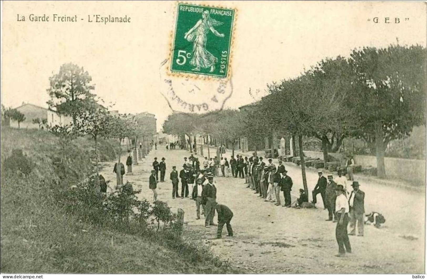 83 - La Garde Freinet - Jeux De Boules Sur L'Esplanade - La Garde Freinet