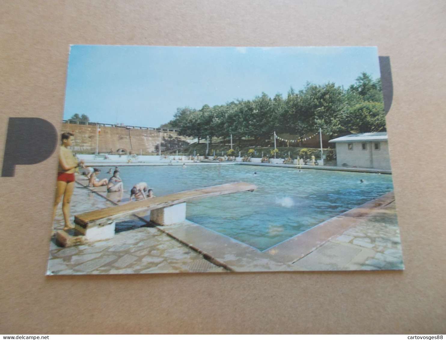 MONTREDON LABESSONIE ( 81 Tarn ) LA  PISCINE  DE BEZAN   ANIMEES PLONGEOIR - Montredon Labessonie