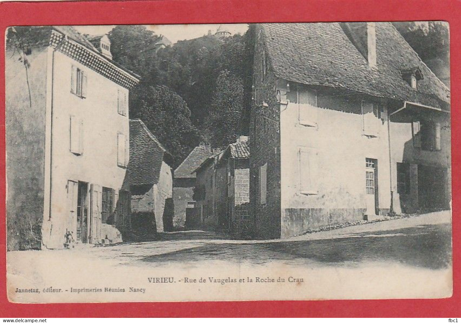 Isère - Virieu - Rue De Vaugelas Et La Roche Du Crau - Virieu