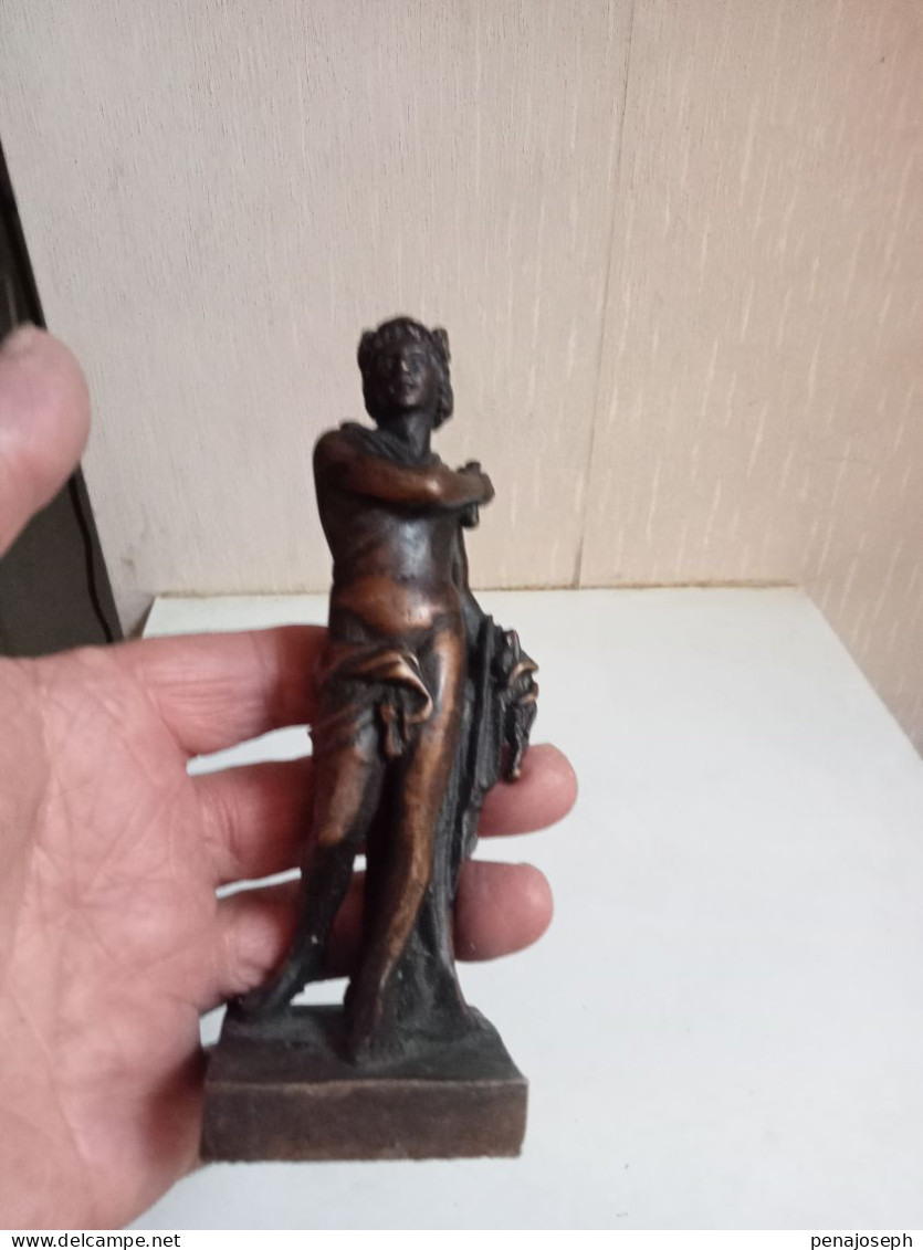 - Reproduction En Bronze De Mercure D'après L'oeuvre De Anguier Hauteur 14,5 Cm - Bronzes