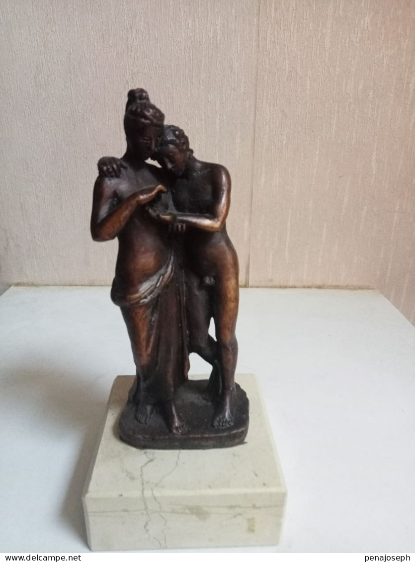 Sculpture Statue En Bronze Reproduction Amour Et Psyché Hauteur 17 Cm - Bronzes