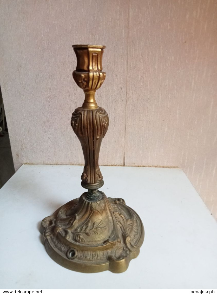 Ancien Bougeoir Bronze Doré Transformé Pour Lampe Hauteur 23 Cm - Bronzes