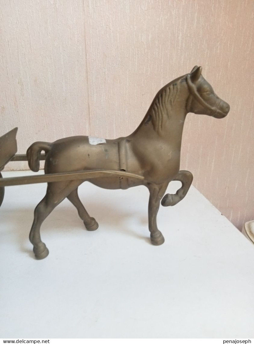 cheval et charette en laiton ou bronze longueur 27 cm hauteur 14 cm