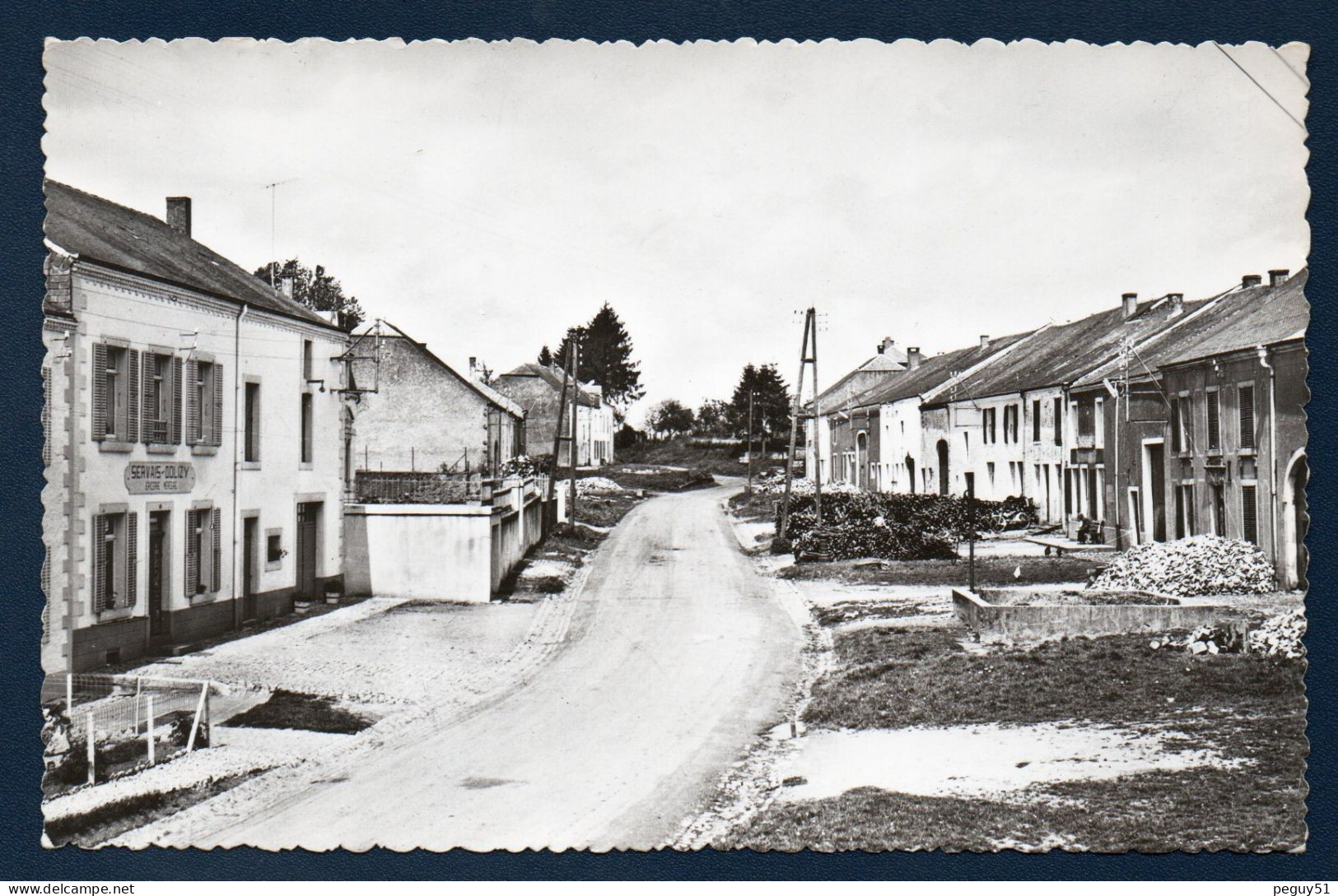 Buzenol ( Etalle). La Grand-Rue. Epicerie-Mercerie Servais-Dolizy - Etalle