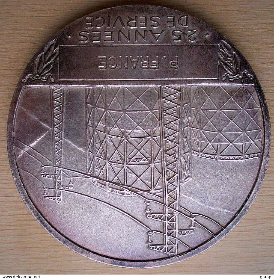 D3-500 Médaille Bronze Gris Electricité Et Gaz De France ,signée Henry Dropsy P.France 25 Années De Service - Personnages