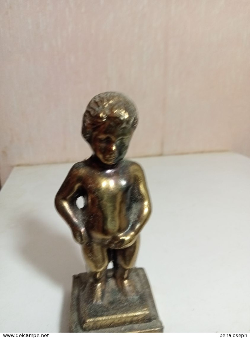 Statuette Ancienne En Régule Hauteur 11 Cm - Metaal