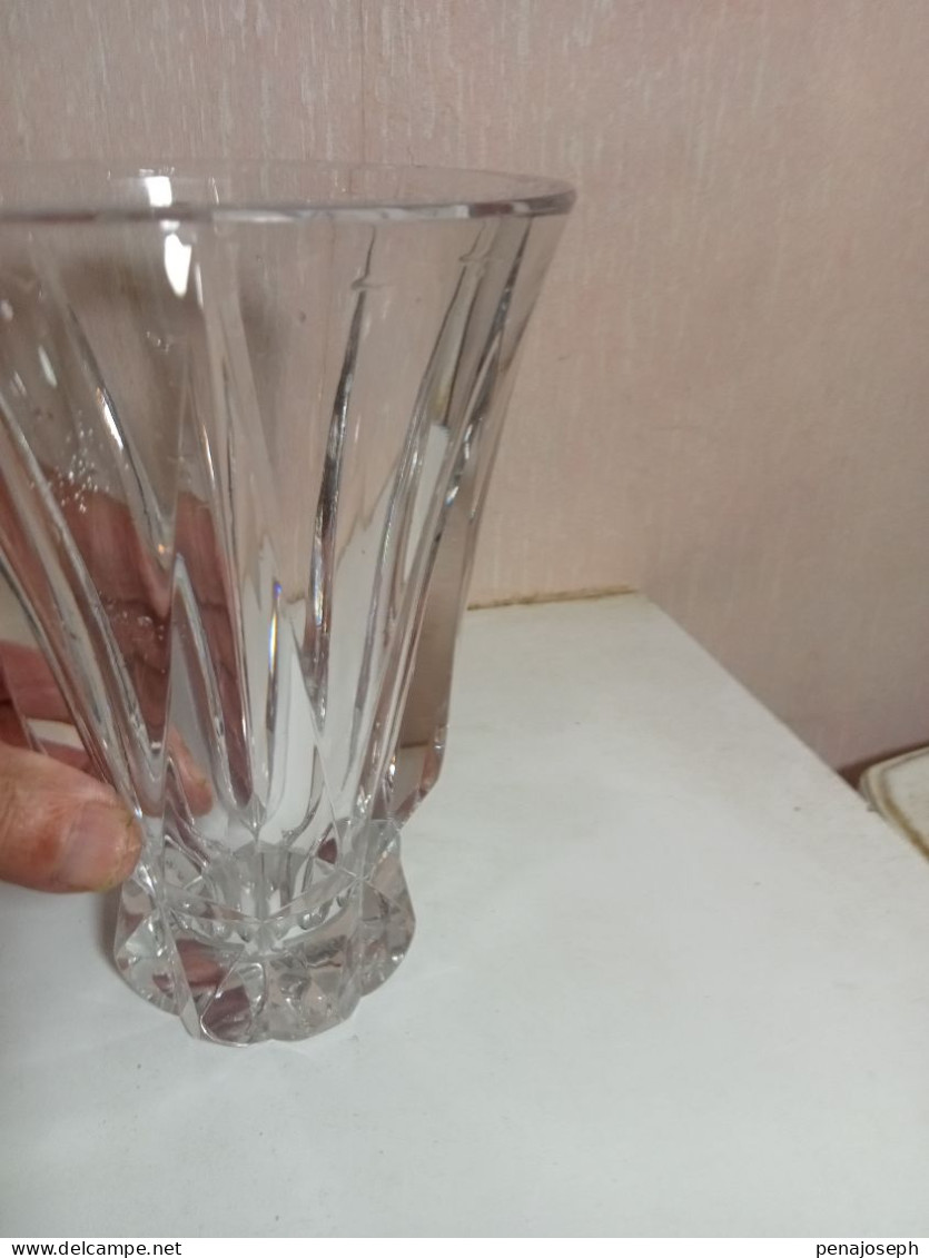 vase ancien cristal de st-louis hauteur 18 cm