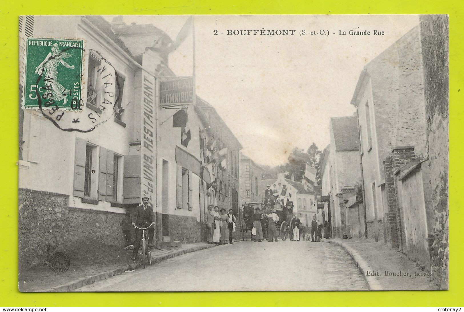 95 BOUFFEMONT N°2 La Grande Rue En 1909 VOIR ZOOM Attelage Omnibus ? Très Chargé Homme à Vélo Restaurant - Bouffémont