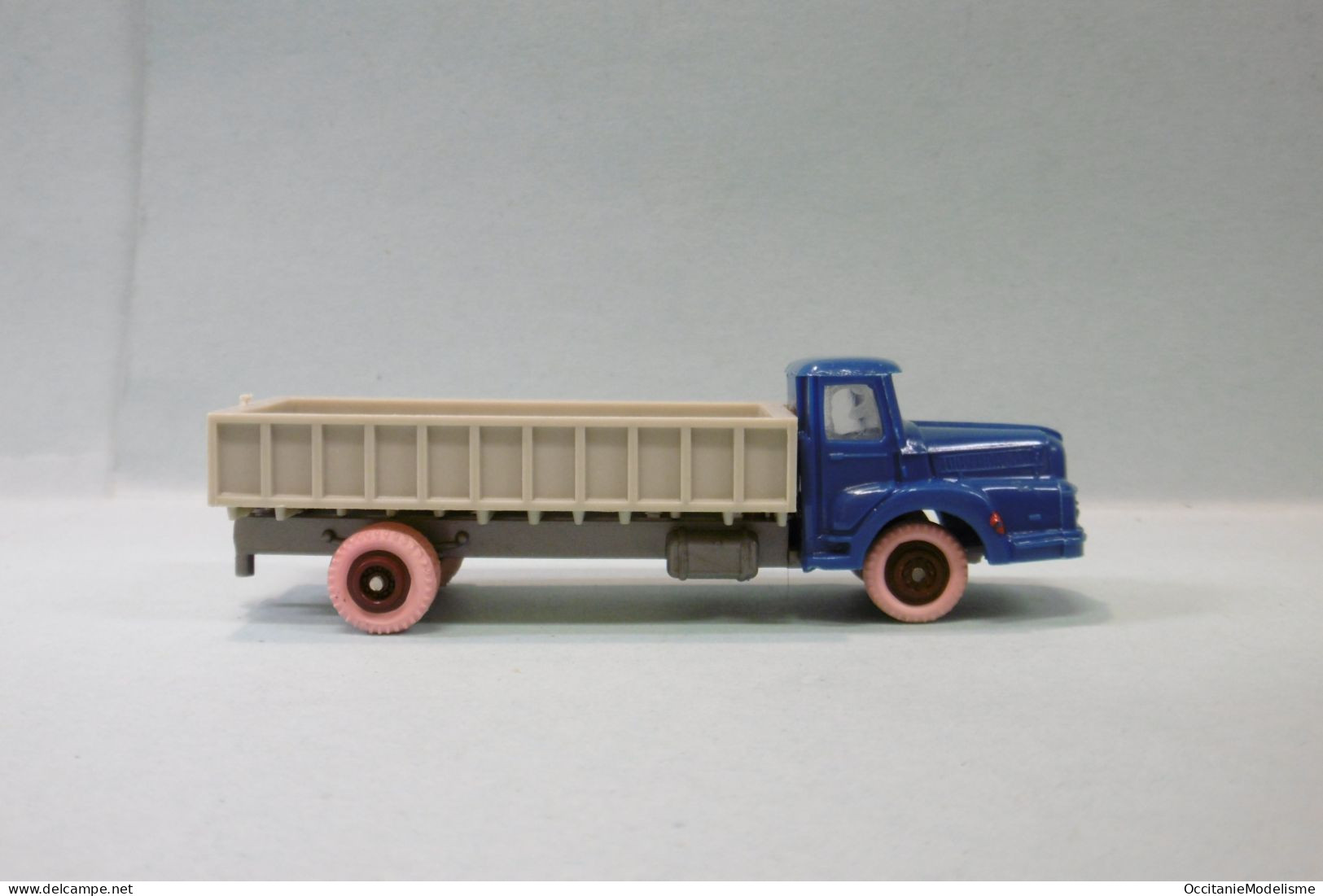 Clé - Camion UNIC IZOARD Bleu Benne Grise HO 1/87 1/90 - Baanvoertuigen