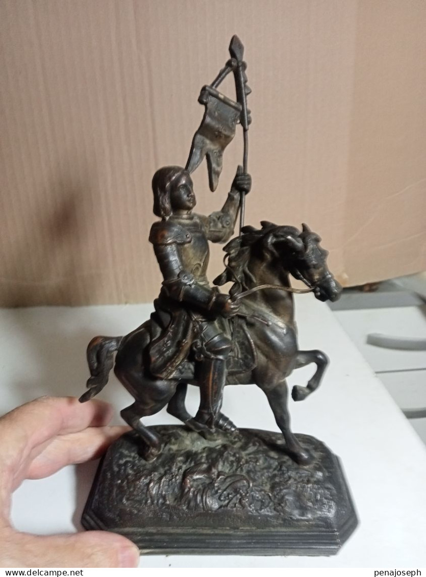 Statuette XIXème Régule Jeanne D'arc A Cheval Hauteur 24 Cm X 14 Cm - Métal