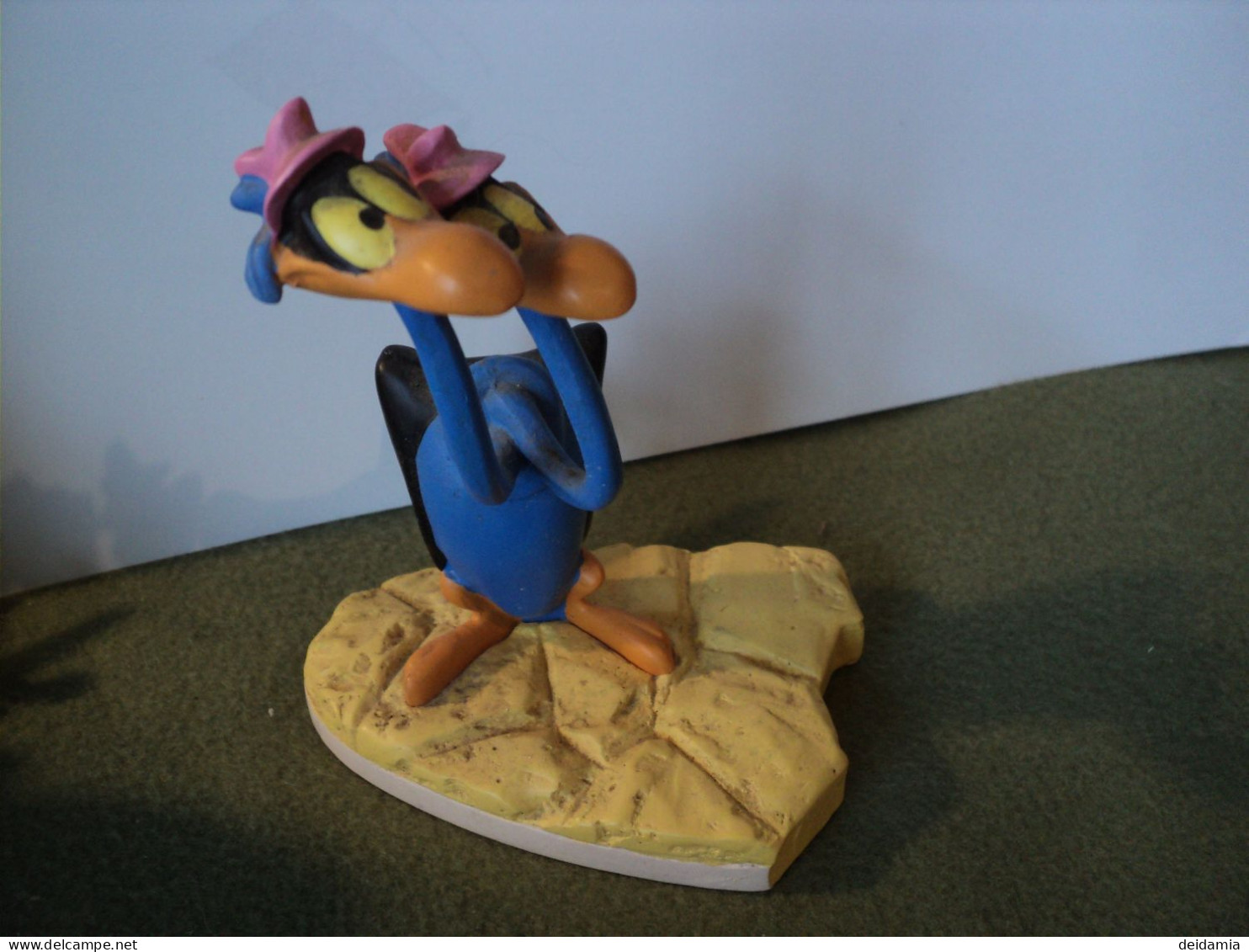 LOONEY TUNES AGATHE ET EMILIE. 2004. FIGURINE WARNER BROS - Other & Unclassified