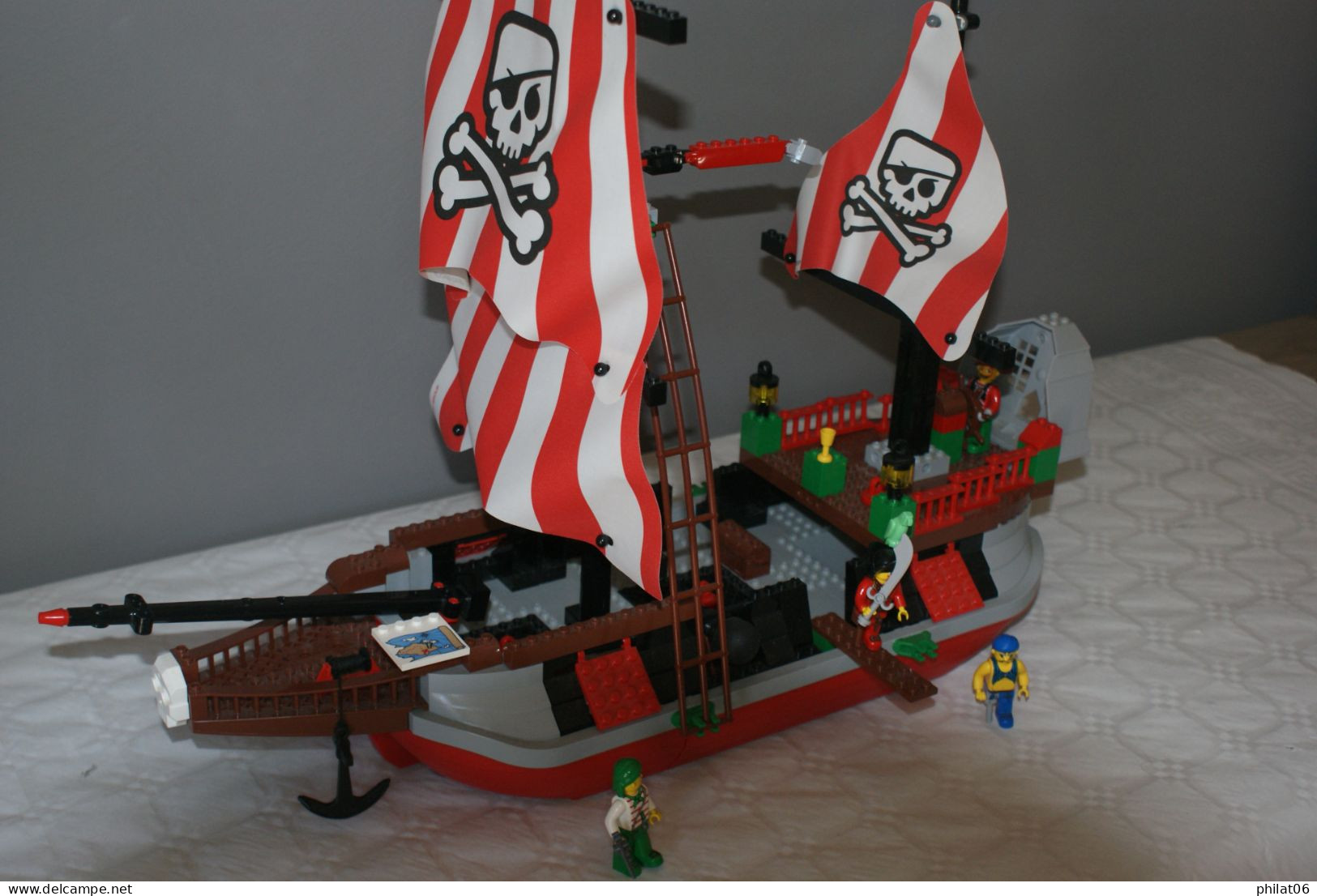 Bateau Pirates (année 2004) Complet Avec Boite - Lego System