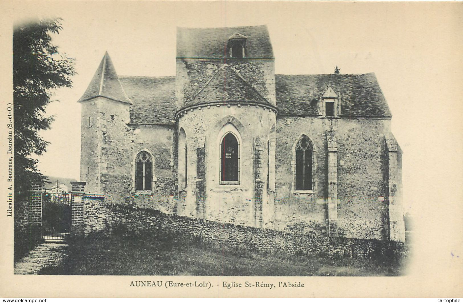28 - AUNEAU - Lot De 2 Cartes - Eglise St Remy Et Donjon - Auneau
