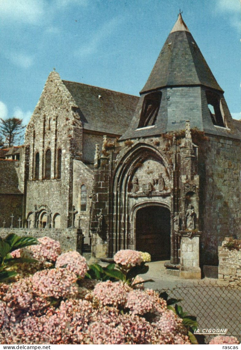 CPM - R - FINISTERE - DAOULAS - L'ENCLOS PAROISSIAL - L'EGLISE ABBATIALE ET LE PORCHE QUI SERT DE CLOCHER - Daoulas