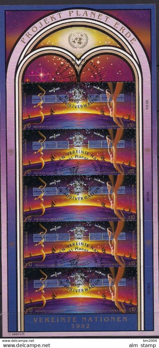 1992  UNO WIEN   Mi. 133-4 Used  Sheet   Internationales Weltraumjahr. - Blocs-feuillets