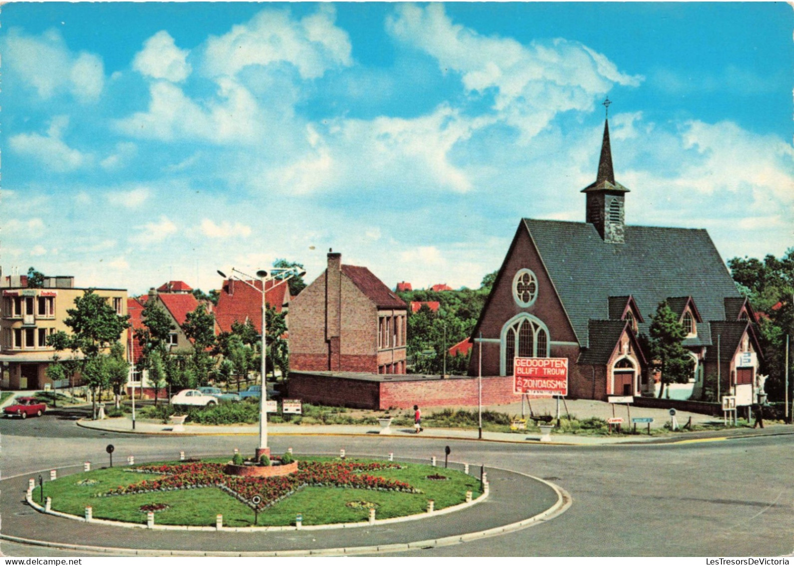 BELGIQUE - Koksijde - Eglise Notre-Dame Des Dunes - Colorisé - Carte Postale - Koksijde