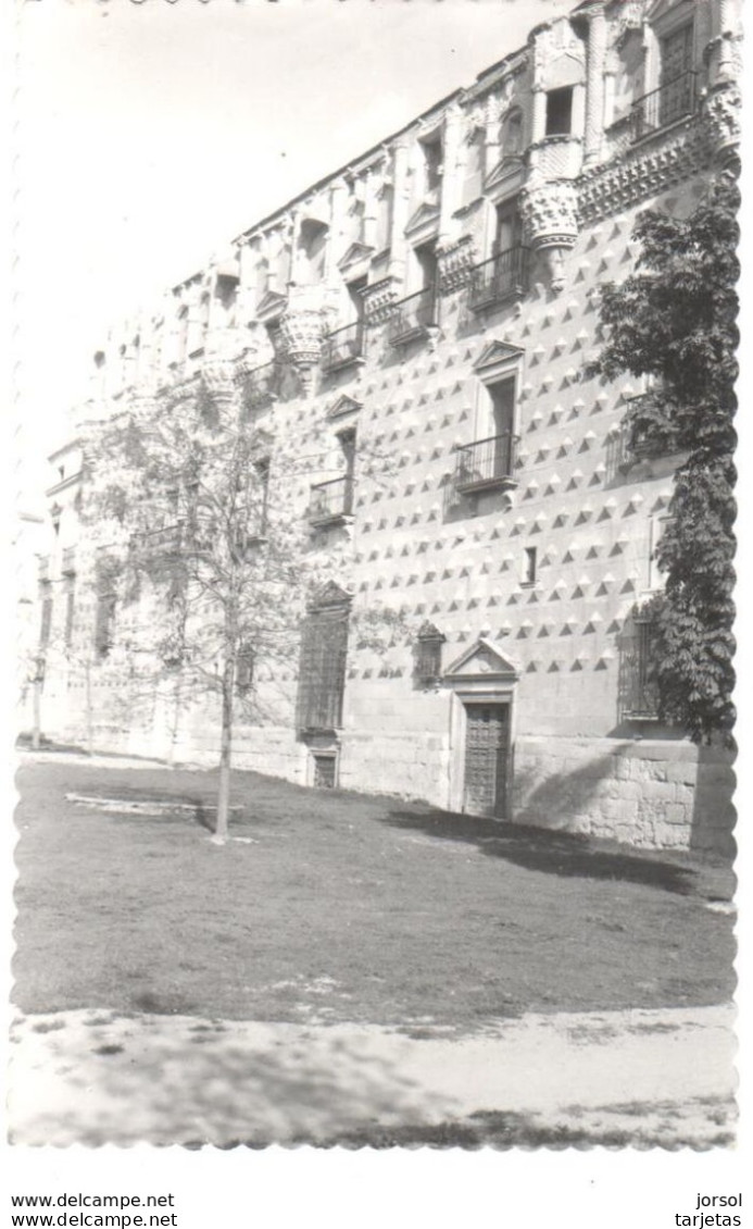 POSTAL    GUADALAJARA  - ESPAÑA  - PALACIO DE LOS DUQUES DEL INFANTADO (PALAIS DES DUCS DE INFANTADO) - Guadalajara