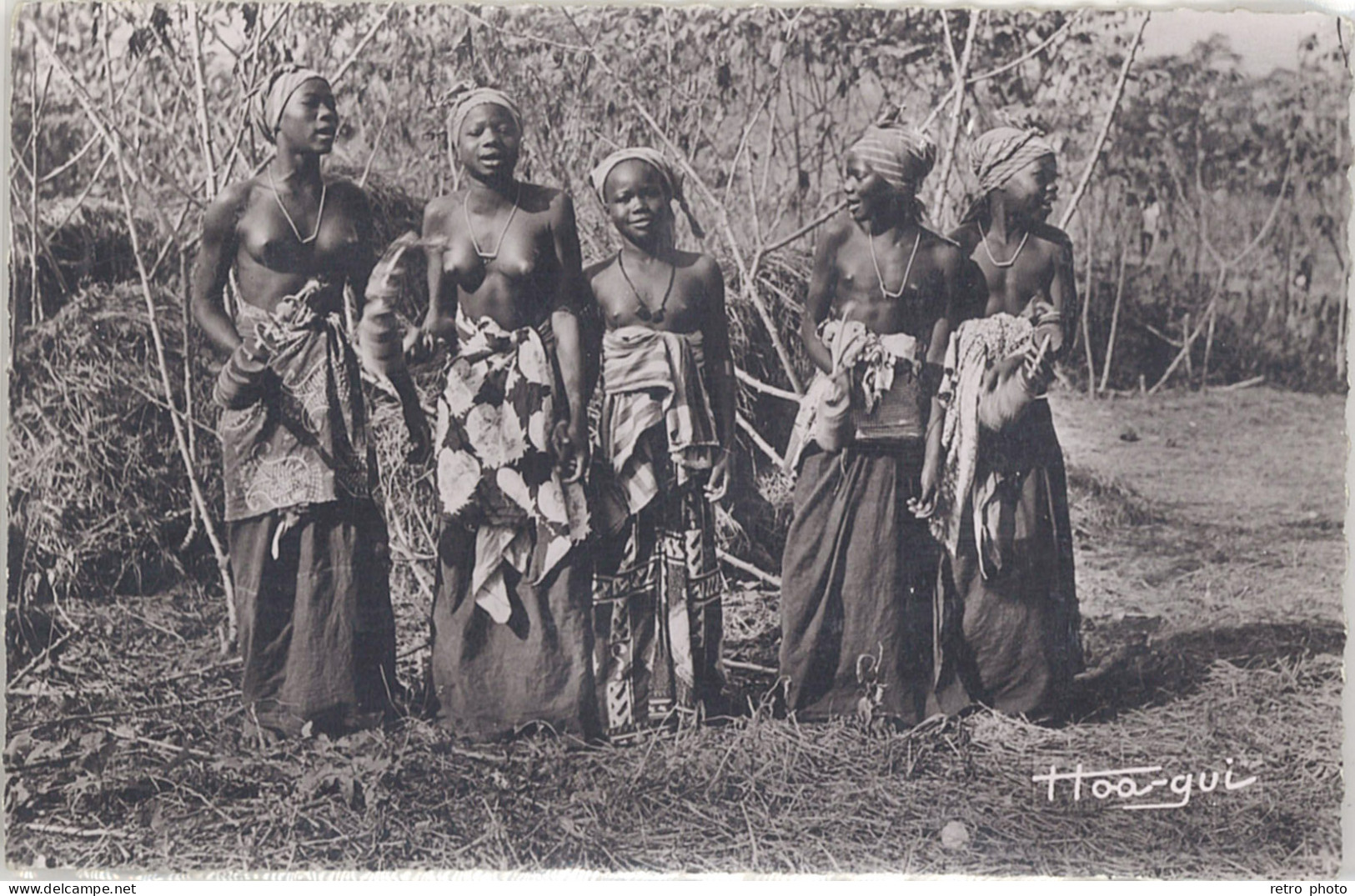 TB A.O.F.– Chœur Et Danses De Jeunes Initiées (seins Nus), Hoa-Qui - Ohne Zuordnung