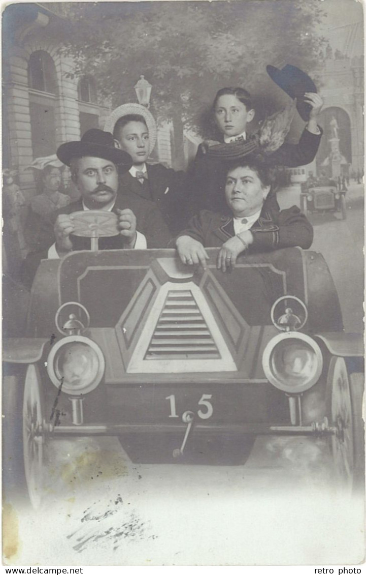 B Carte-photo Postée De Zürich, Suisse – Auto / Fête Foraine - Autres & Non Classés