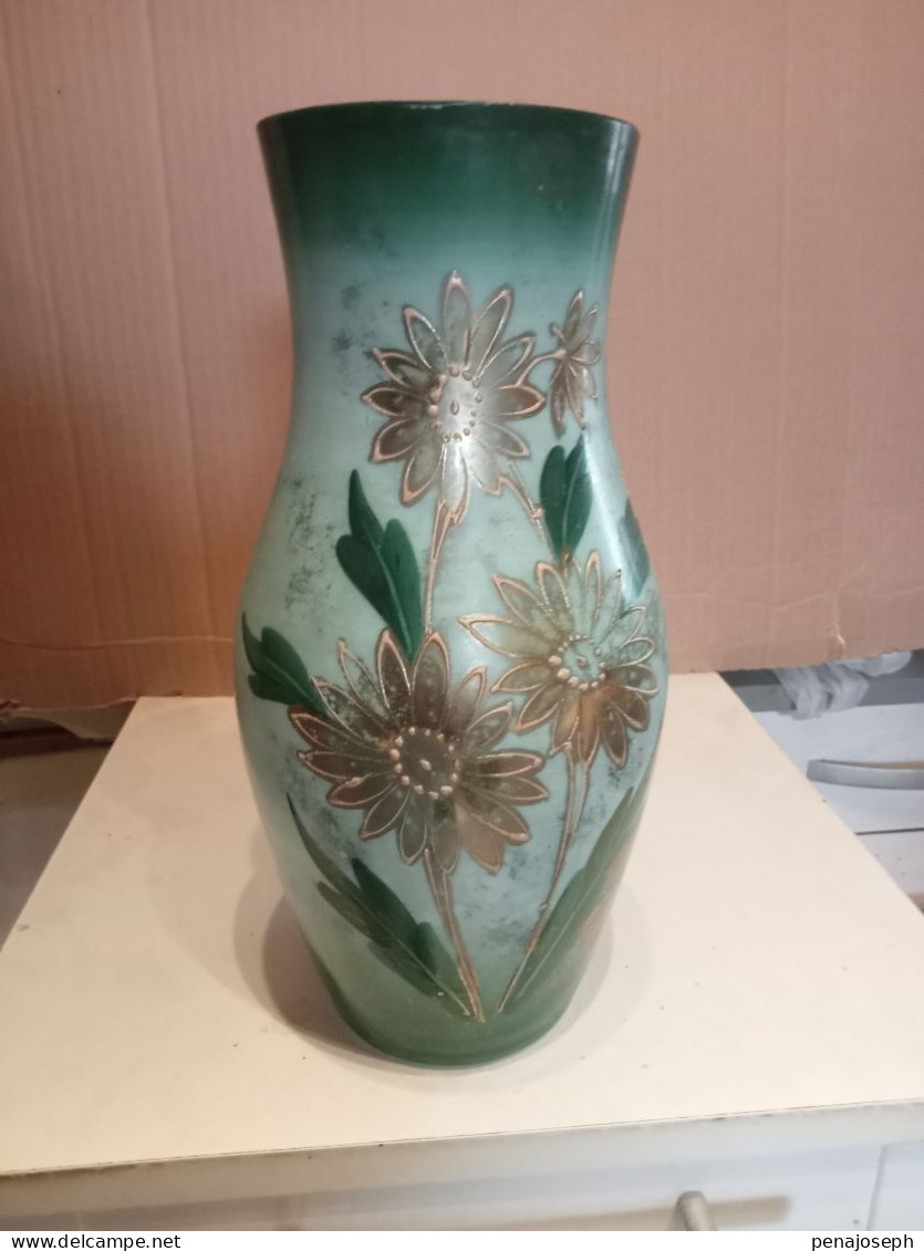 Vase Ancien Opaline Hauteur 27 Cm Diamètre 13 Cm - Vasi