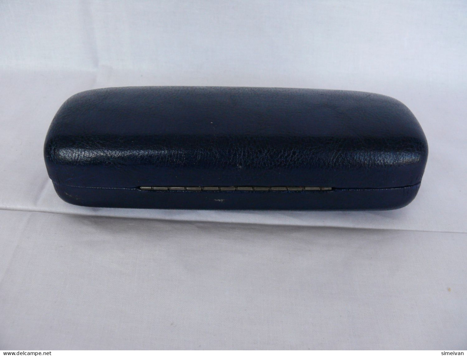 Interesting Dark Blue Eyeglasses Case #2100 - Lunettes