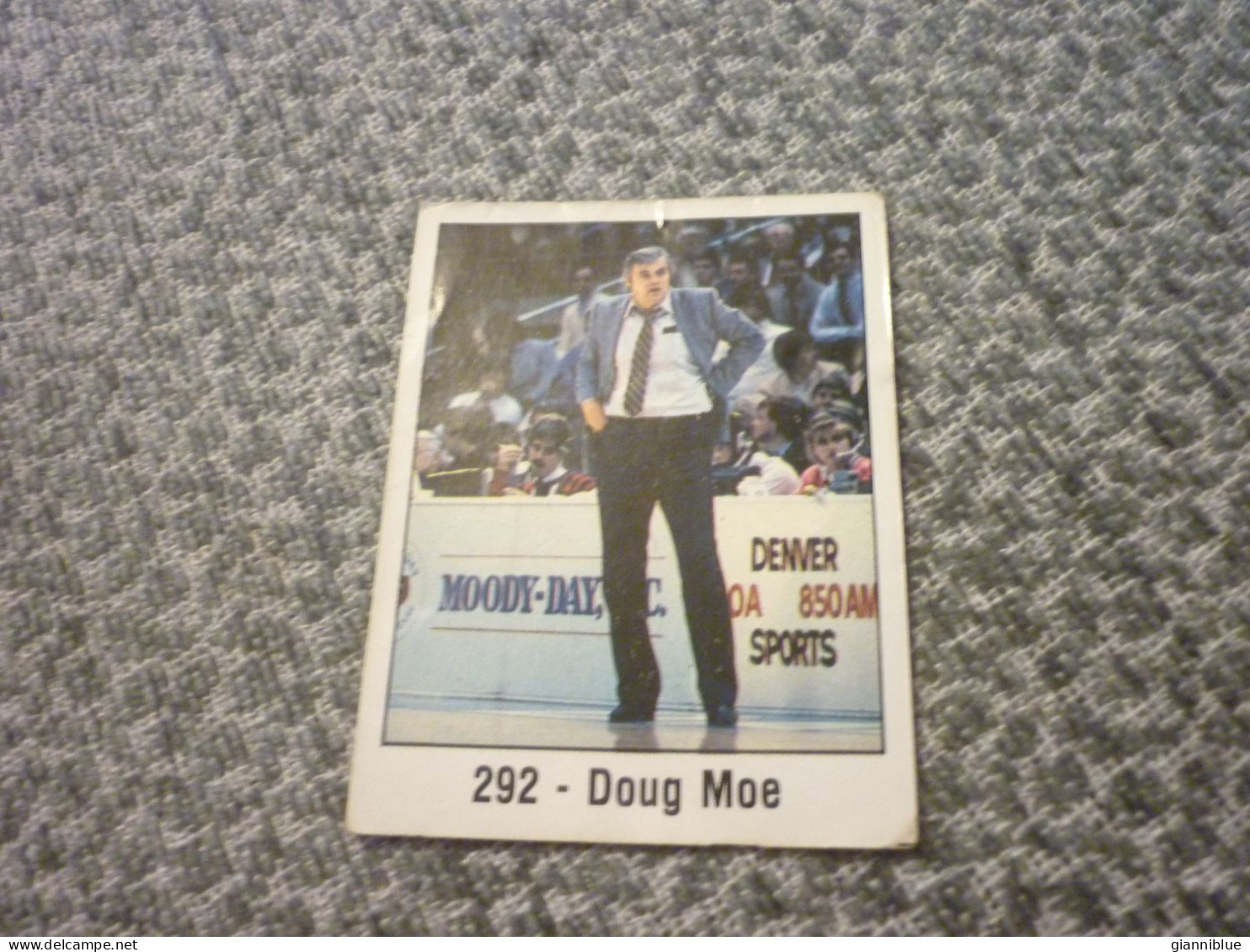 Doug Moe Denver Nuggets NBA '89 Panini VHTF Spanish Edition Basketball Sticker #292 - 1980-1989