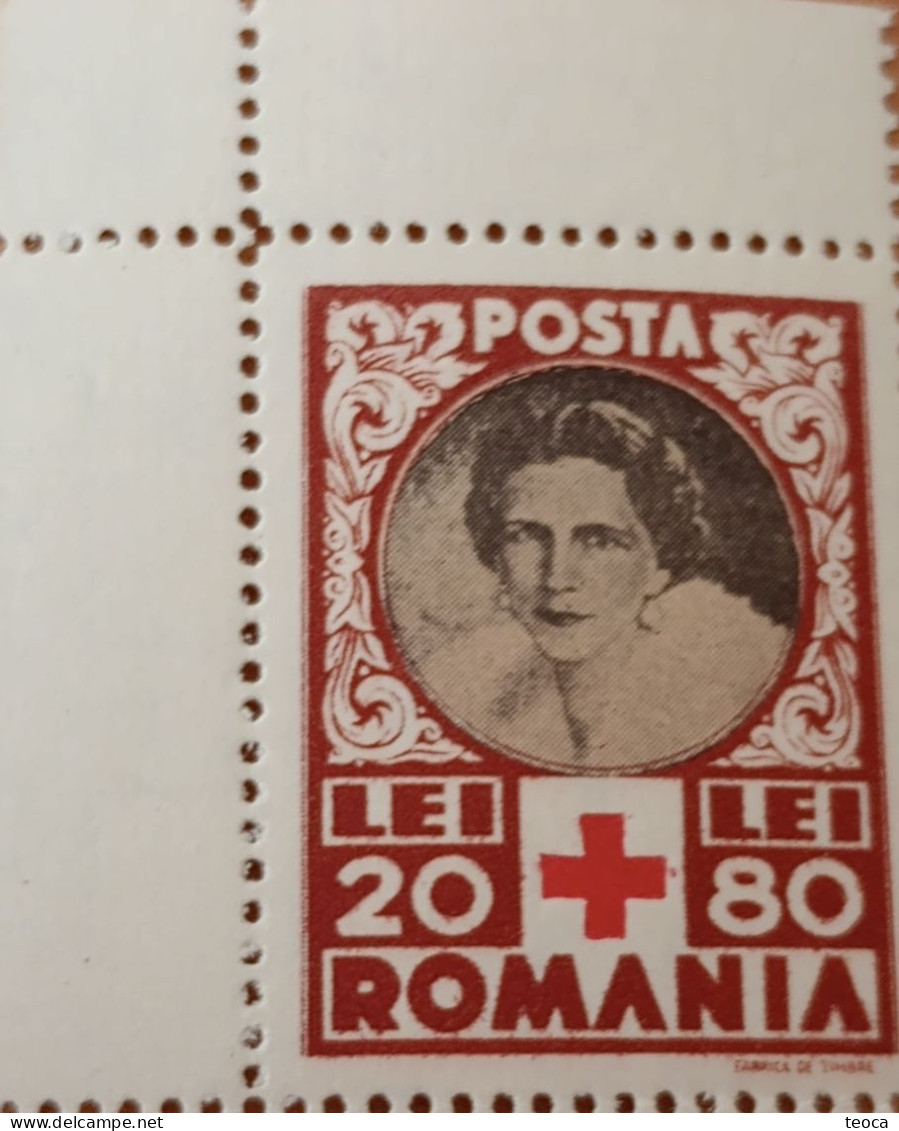 Stamps Errors Romania 1945 Redd Criss Printed With Point Next To The Cross Unused - Plaatfouten En Curiosa