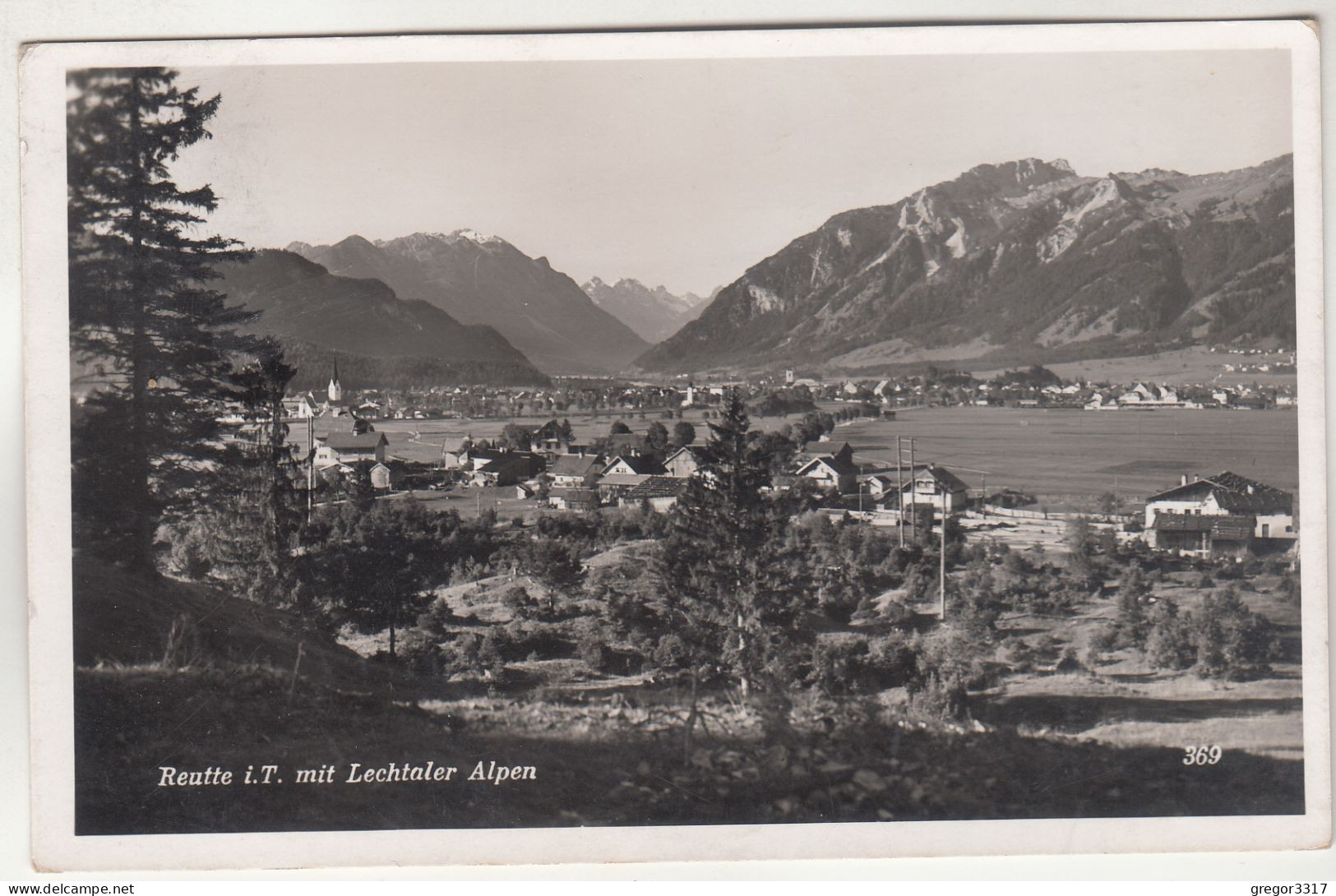 D7220) REUTTE In Tirol Mit Lechtaler Alpen - Häuser Kirche Usw. ALT 1939 - Reutte