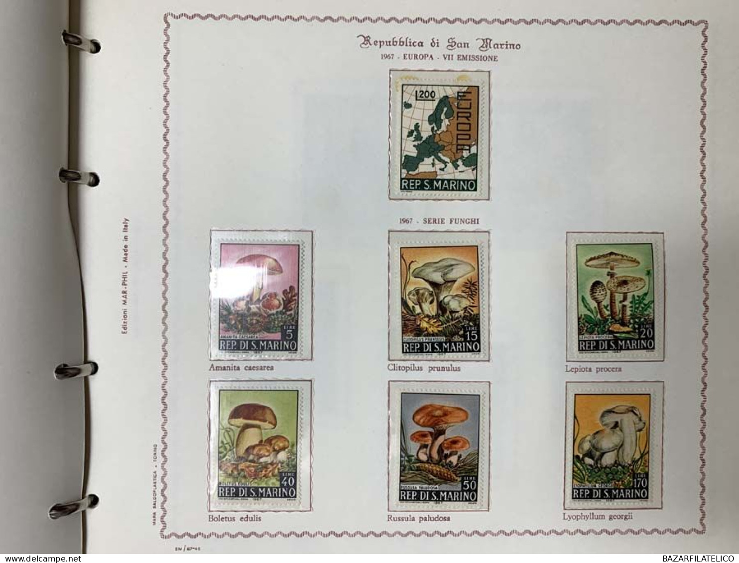 SAN MARINO COLLEZIONE DAL 1959 AL 2009 CON FOGLIETTI SU 4 ALBUM ROSSI G.I MNH**