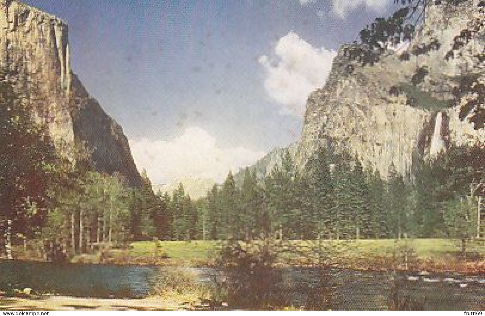 AK 176197 USA - California - Yosemite Valley From Gateway Loooking Towards Bridaveil Falls And El Capitan - Yosemite