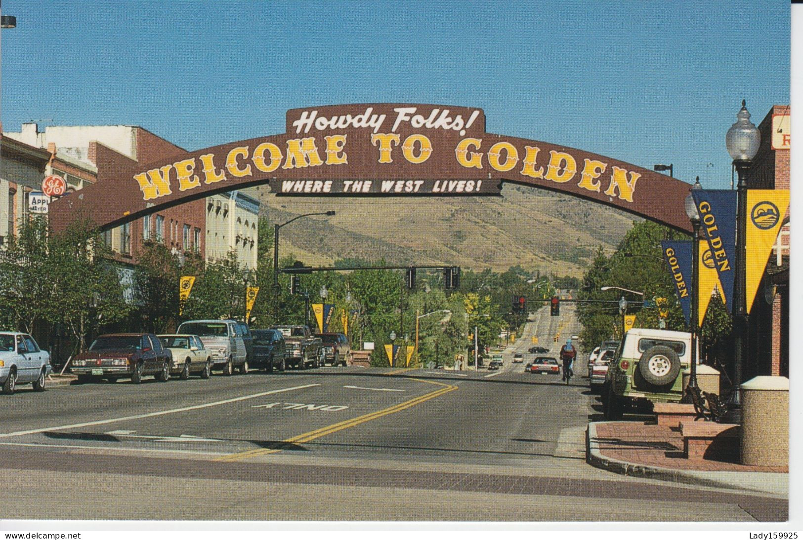 Welcome To Golden Where The West Lives Colorado USA Velo Autos Route Principale Vintage  CPM 2sc - Denver