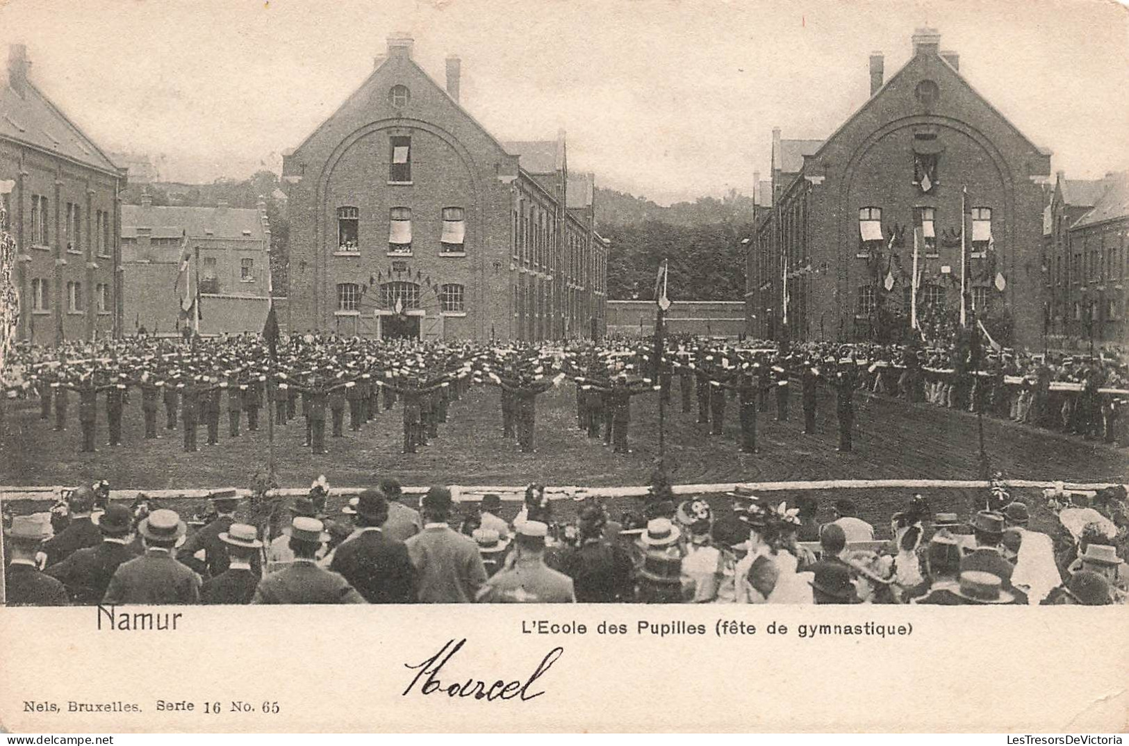 BELGIQUE - Namur - L'Ecole Des Pupilles (fête De Gymnastique) - Animé - Carte Postale Ancienne - Namur