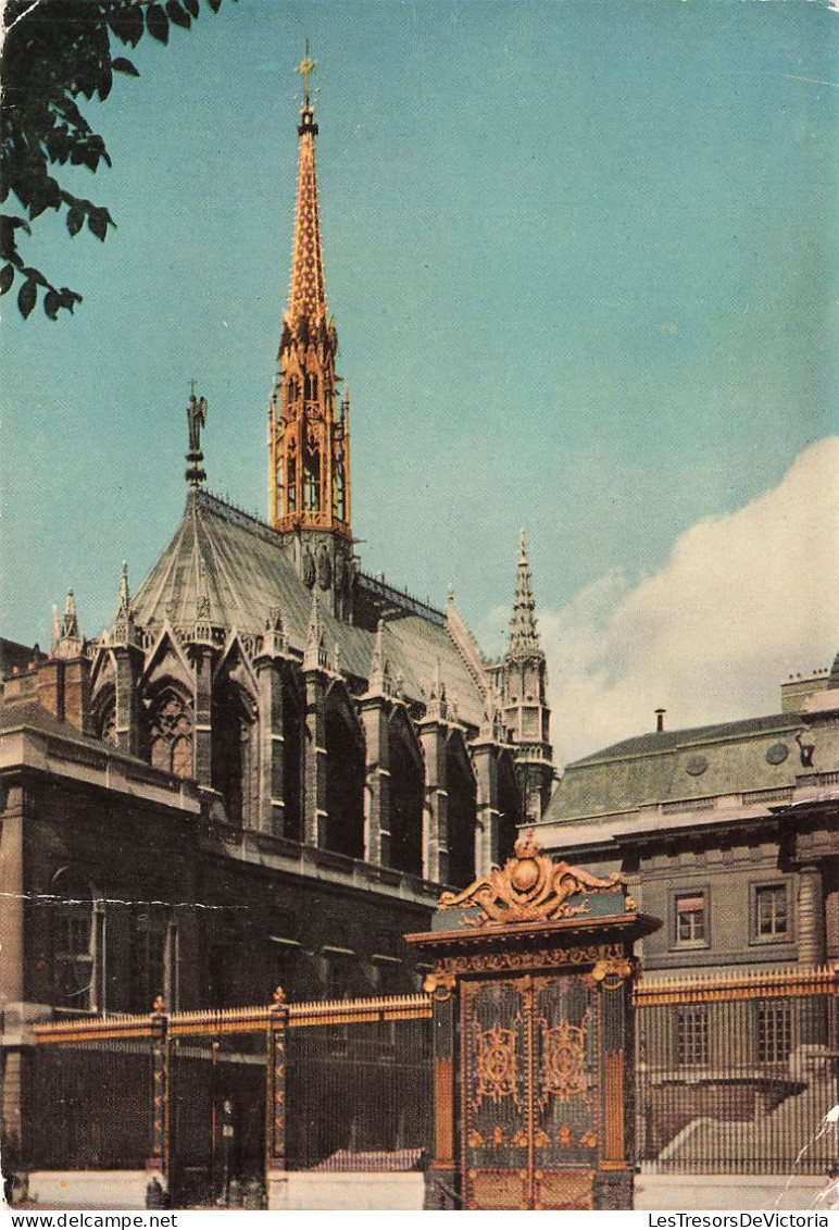 FRANCE - Paris - La Sainte Chapelle - Colorisé - Carte Postale - Churches
