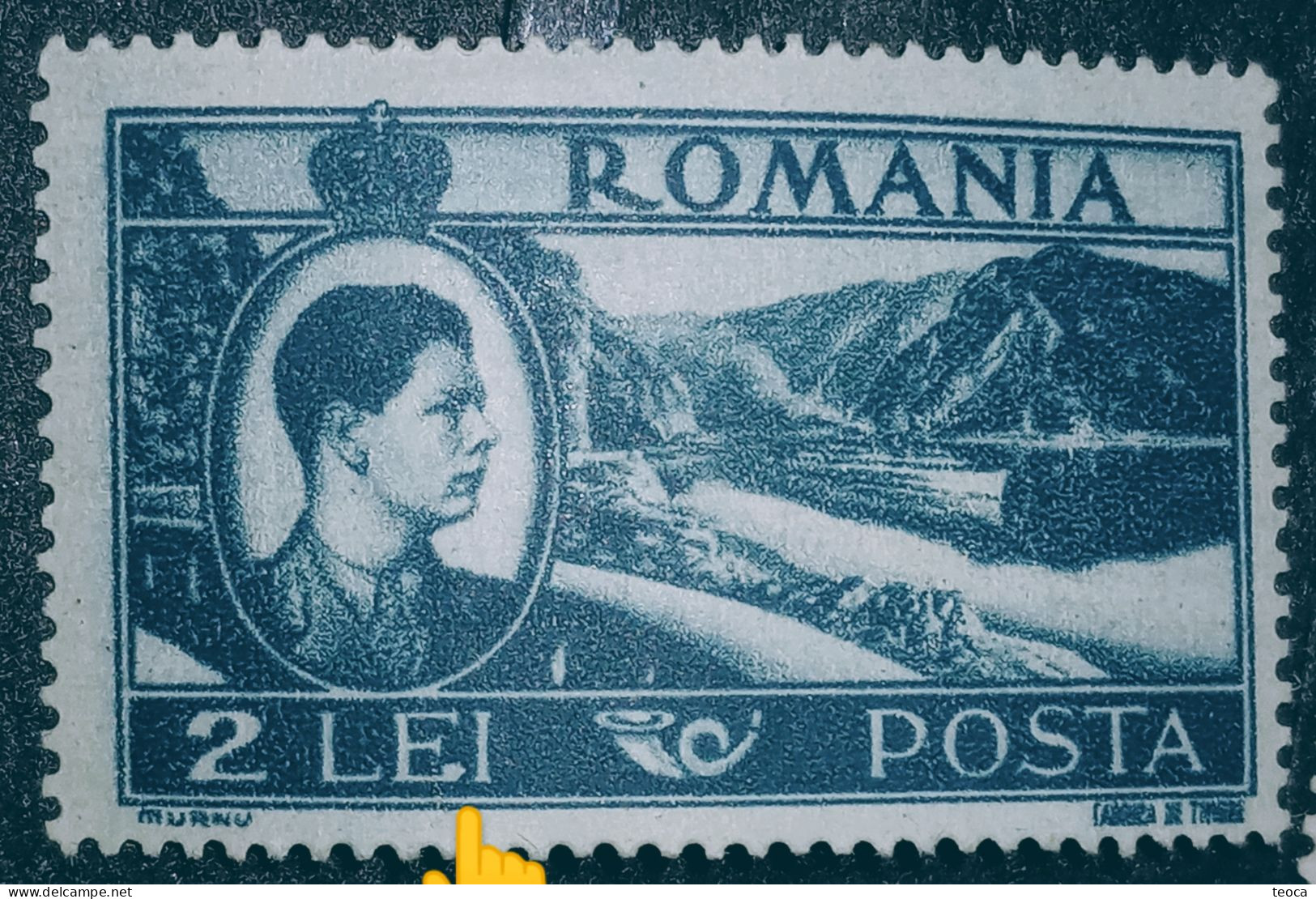 stamps errors Romania 1947 # Mi 1068 king Michael printed with a loop at the letter "E" on LEI unused