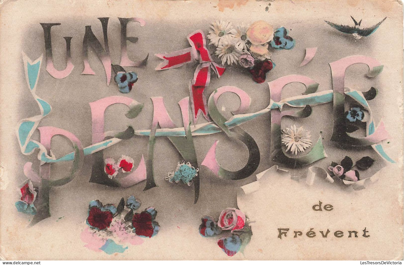 FANTAISIES - Une Pensée De Frévent Décorée De Nœud Et De Fleurs - Colorisé - Carte Postale Ancienne - Sonstige & Ohne Zuordnung