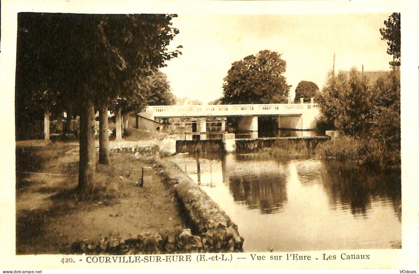 France (28) Eure Et Loire - Courville-sur-Eure - Vue De L'Eure - Les Canaux - Courville