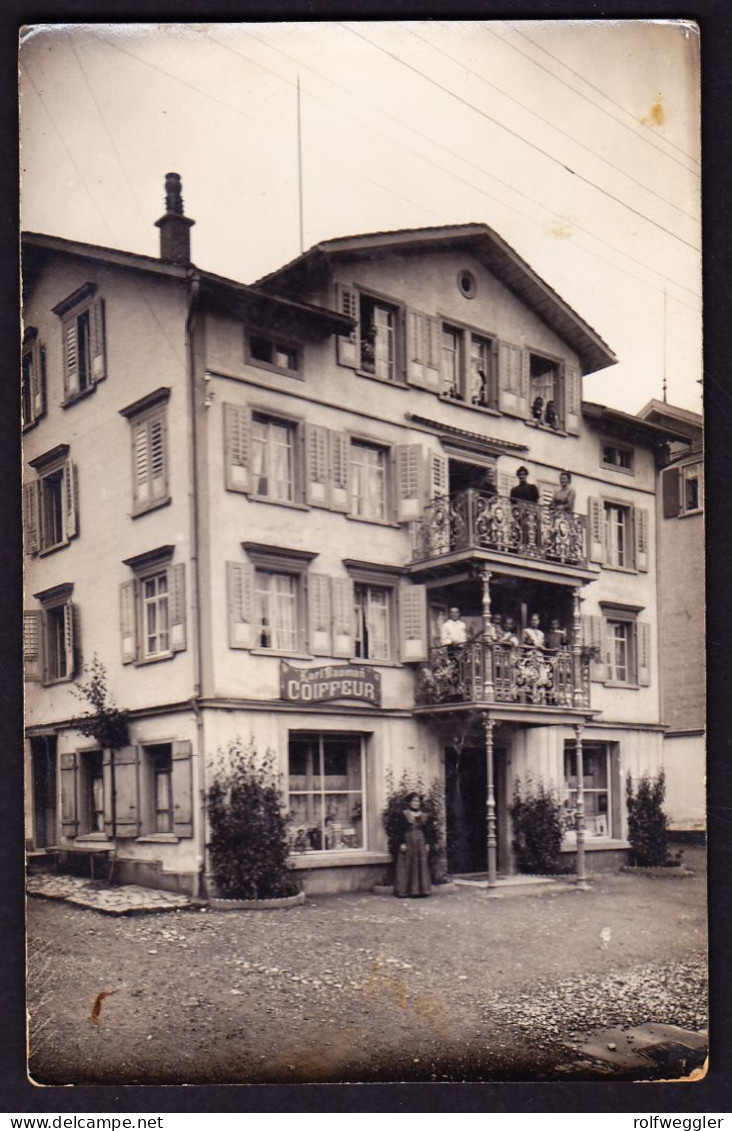 Um 1910 Ungelaufene Foto AK: Coiffeur Karl Bauman. Rückseitig Etwas Fleckig - Bauma