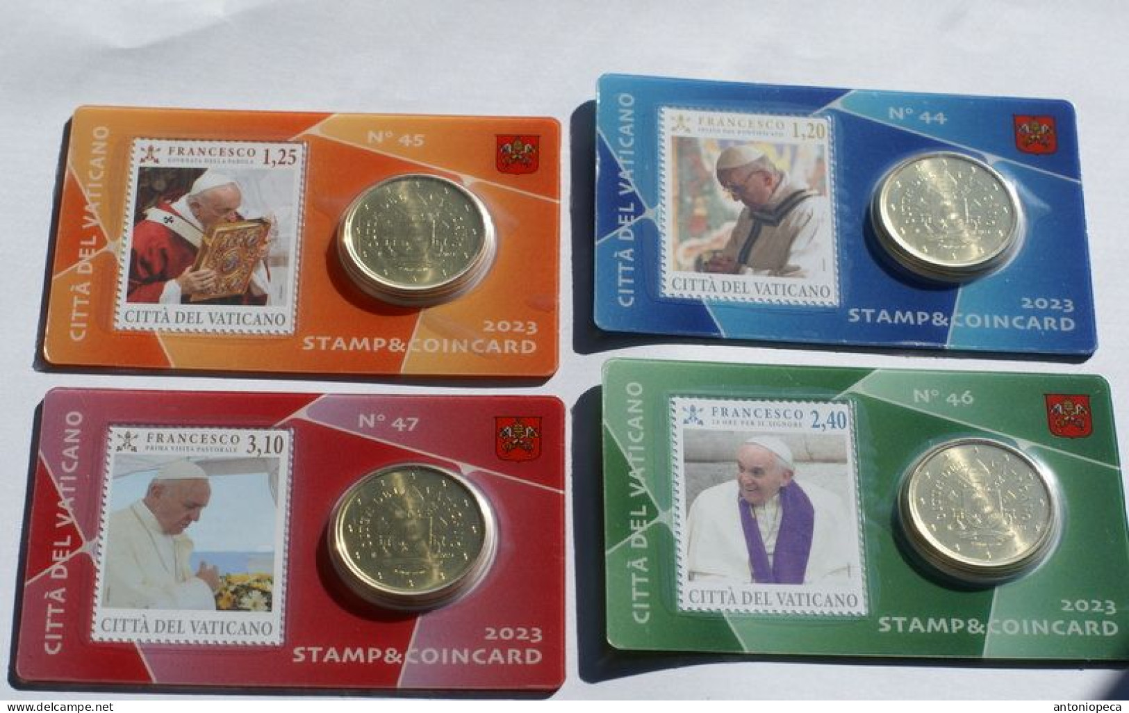 VATICAN 2023, THE STAMPS & COINCARDS, COMPLETE SET - Unused Stamps