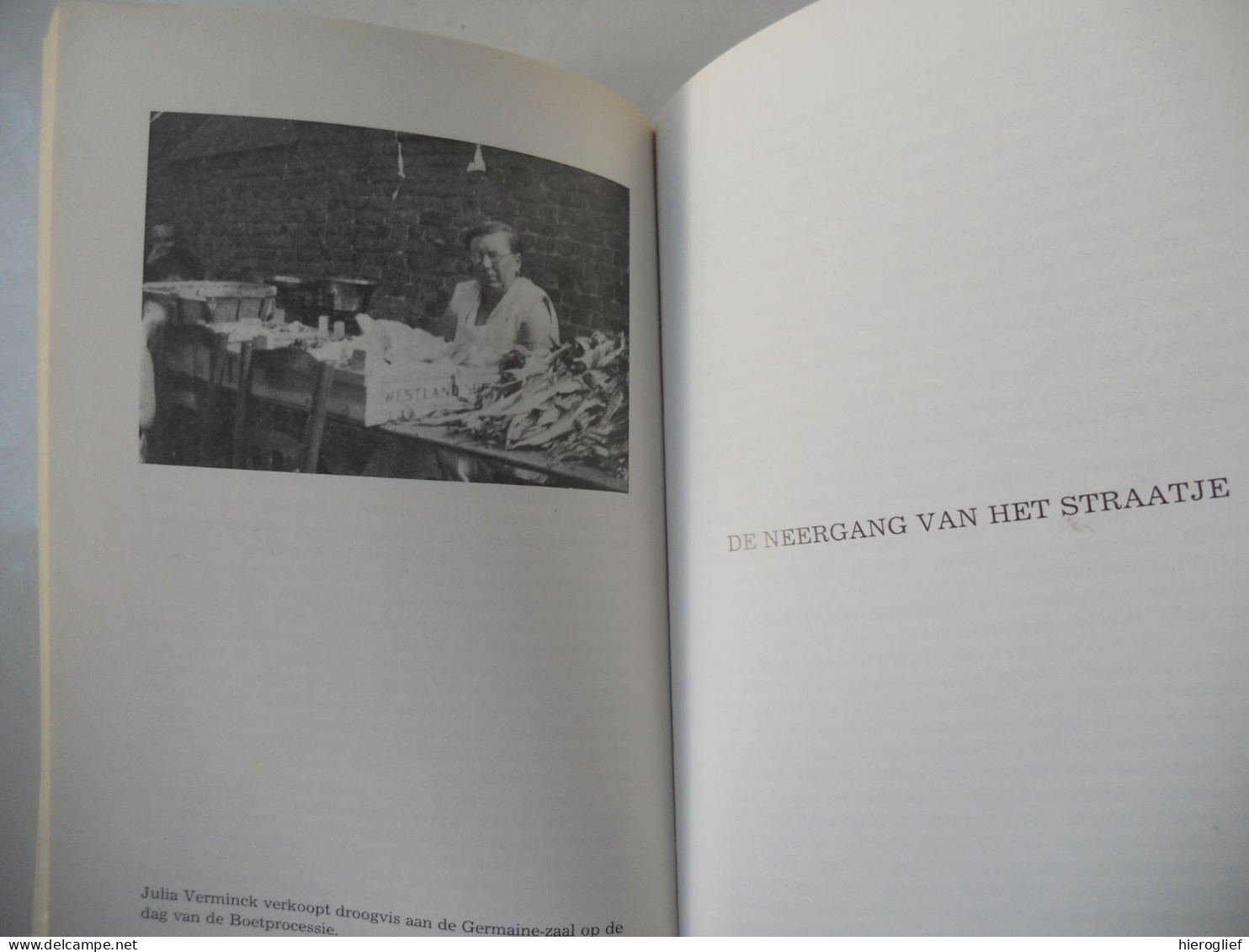 De Verworpenen Van Veurne - Jeannette Roelants Volksleven Handboogstraat Ambachtstraat Oratoriestraat Herbergen Westhoek - Histoire