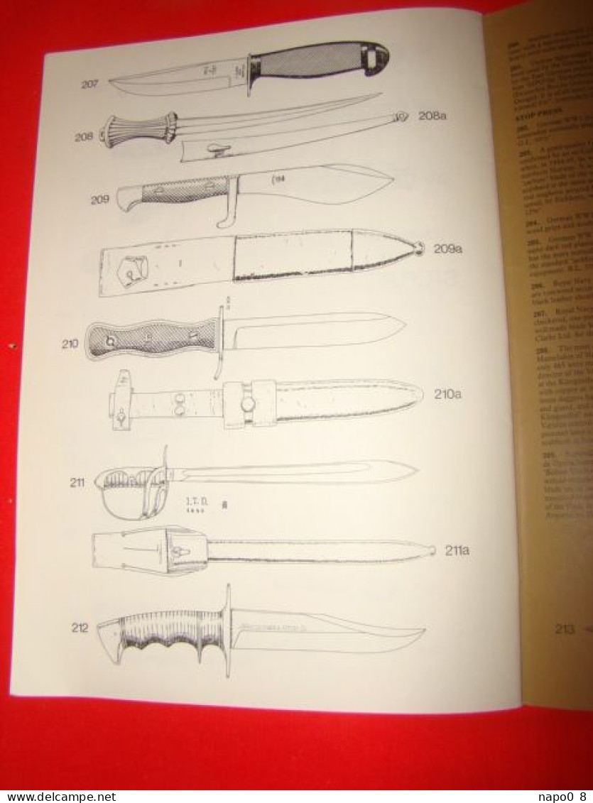 A PRIMER MILITARY KNIVES " eurropean & americn combat trench & utility knves " par Gordon Hugues & Barry Jenkins vol.2