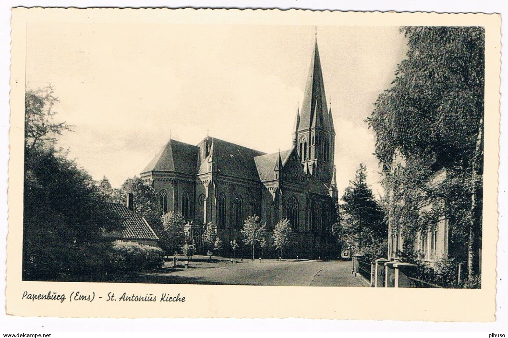 D-15842   PAPENBURG : St. Antoniüs Kirche - Papenburg